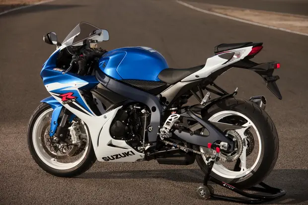 Gsx r 750 k3 outlet